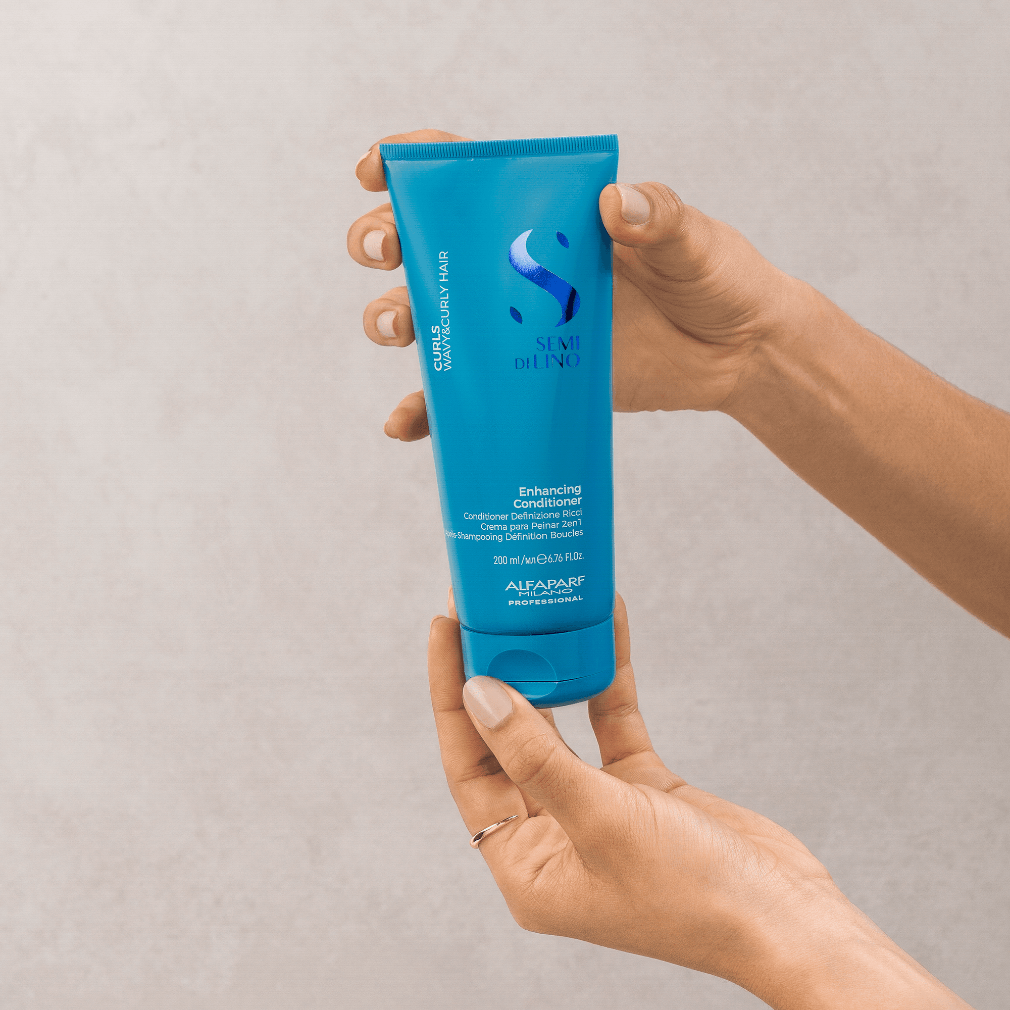 Akeneo PF020612 — SEMI_DI_LINO_2023_Curls_Enhancing_Conditioner_PF020612_03